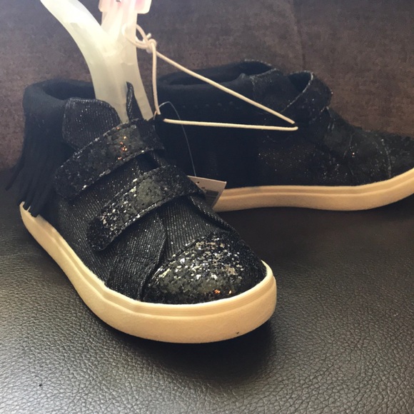 girls black velcro shoes
